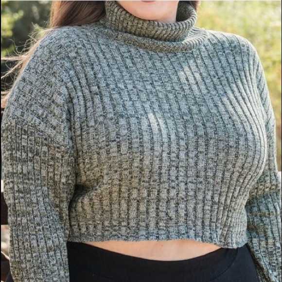 Grey Sweater - Picture 1 of 4